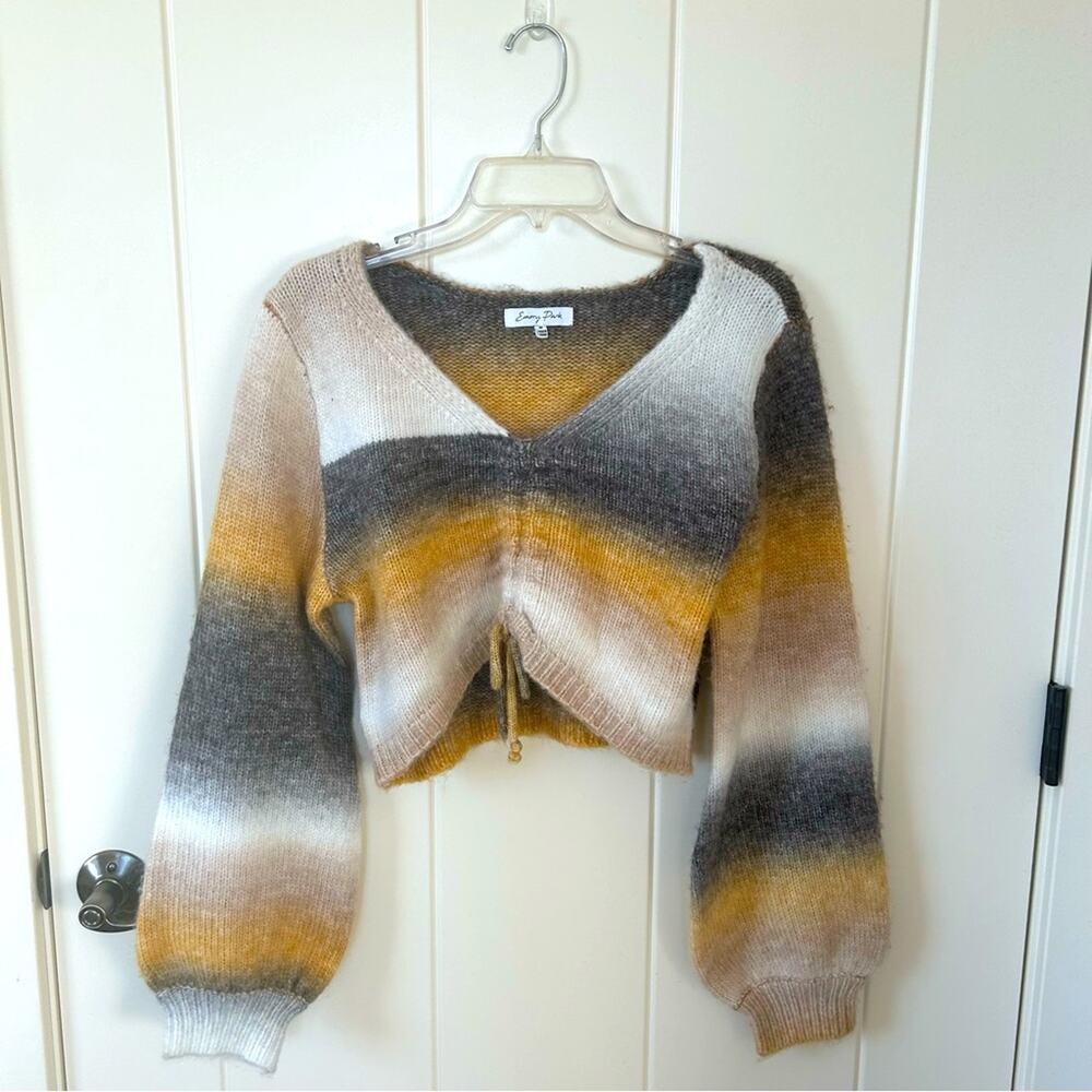 Emory Park cropped sweater Size Medium